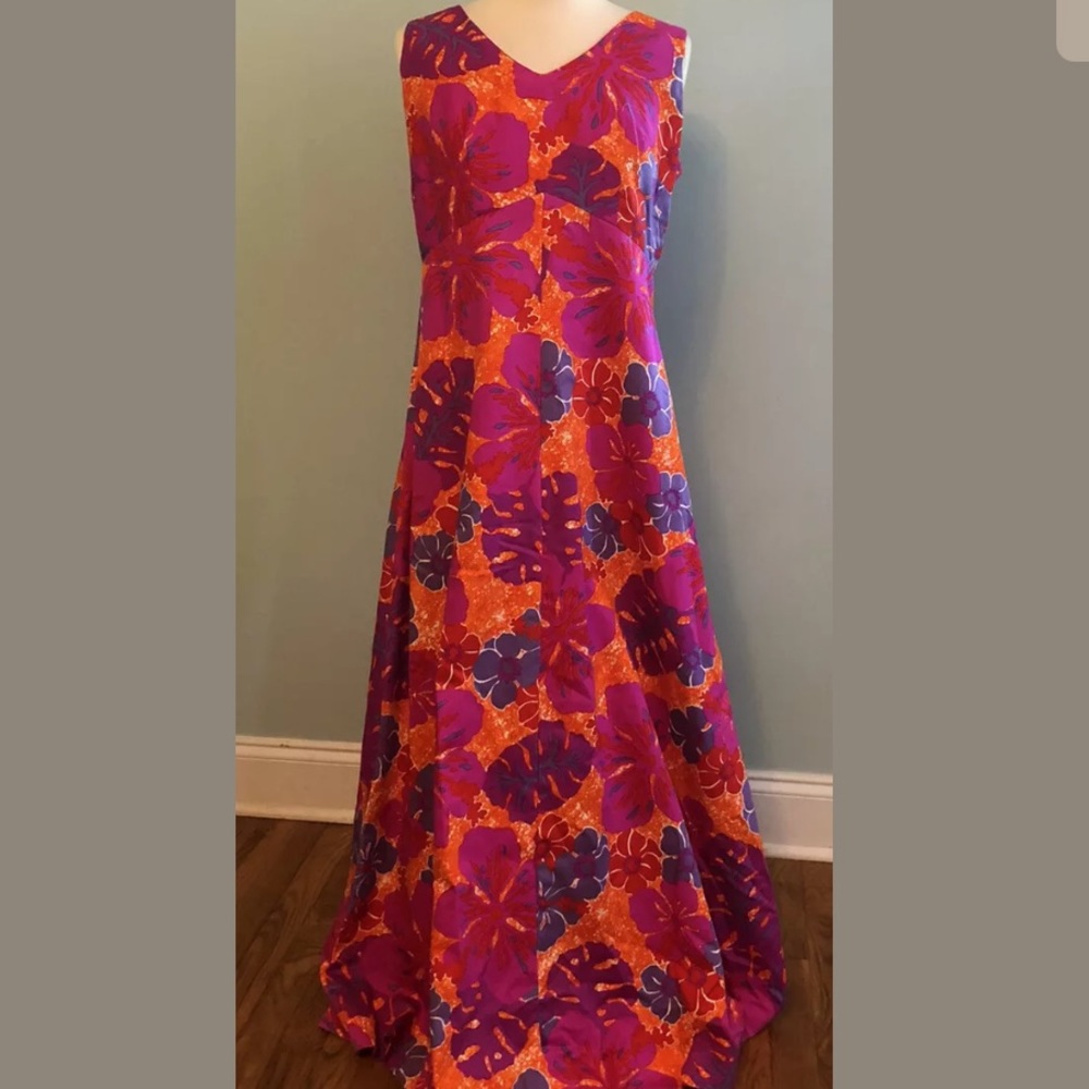 Kelii’s Hawaiian Maxi Dress MuMu Floral